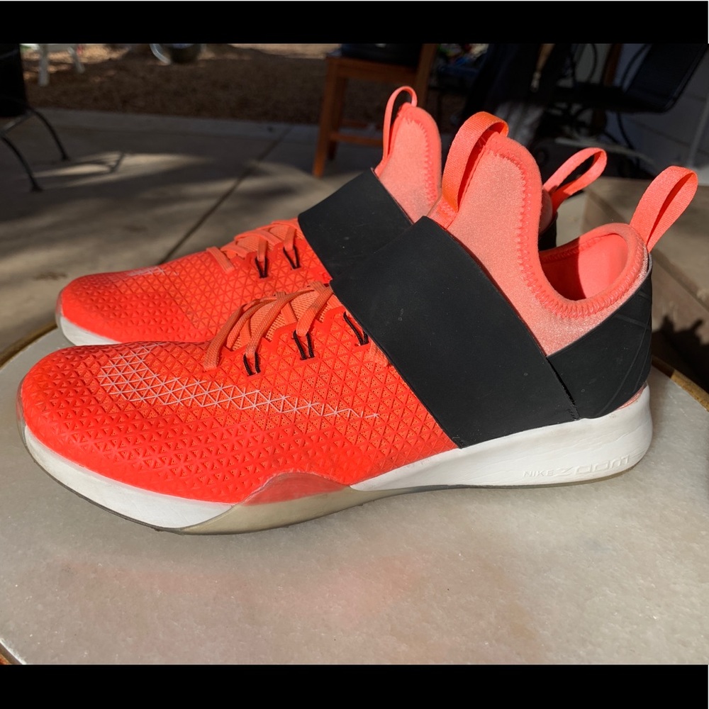 Nike Zoom Athletic Shoes